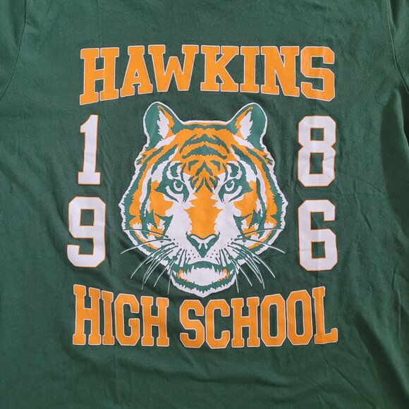 Stranger Things Hawkins Tigers High School Short Sleeve Womans T-Shirt -  Large - Picture 3 of 6